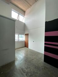 Pioneer Point (D22), Factory #608972301